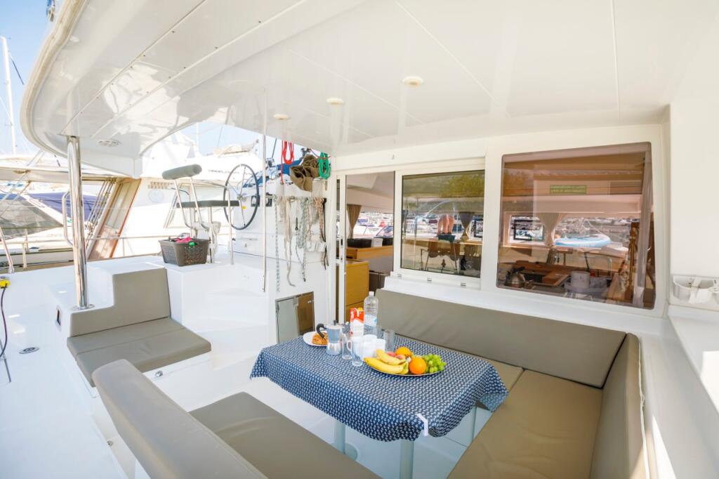 Lagoon 400 S2 Second Wind