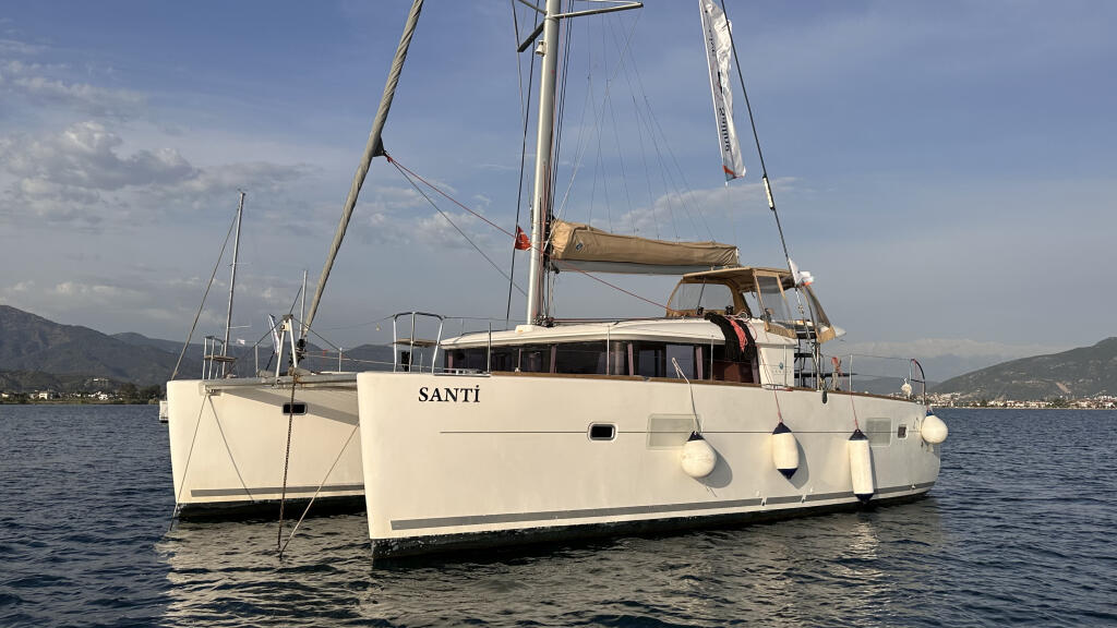 Lagoon 400 Santi
