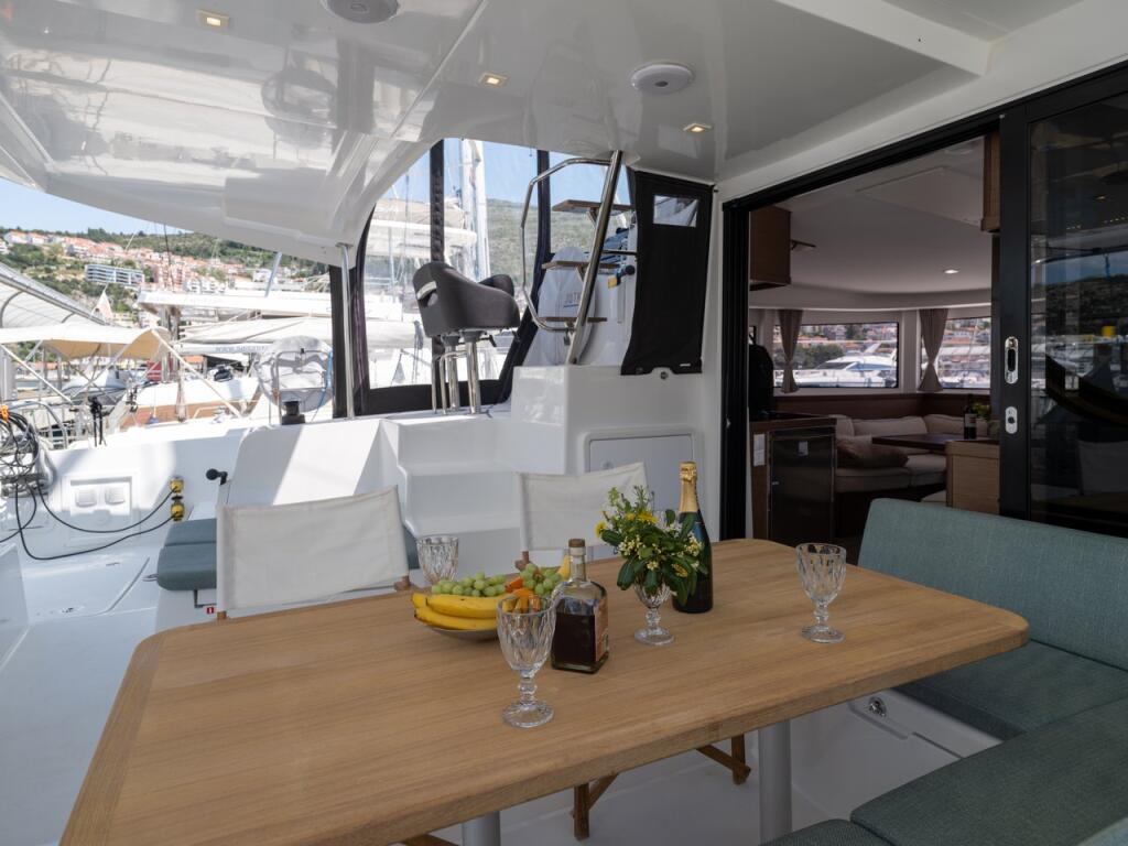 Lagoon 42 OW Jutka