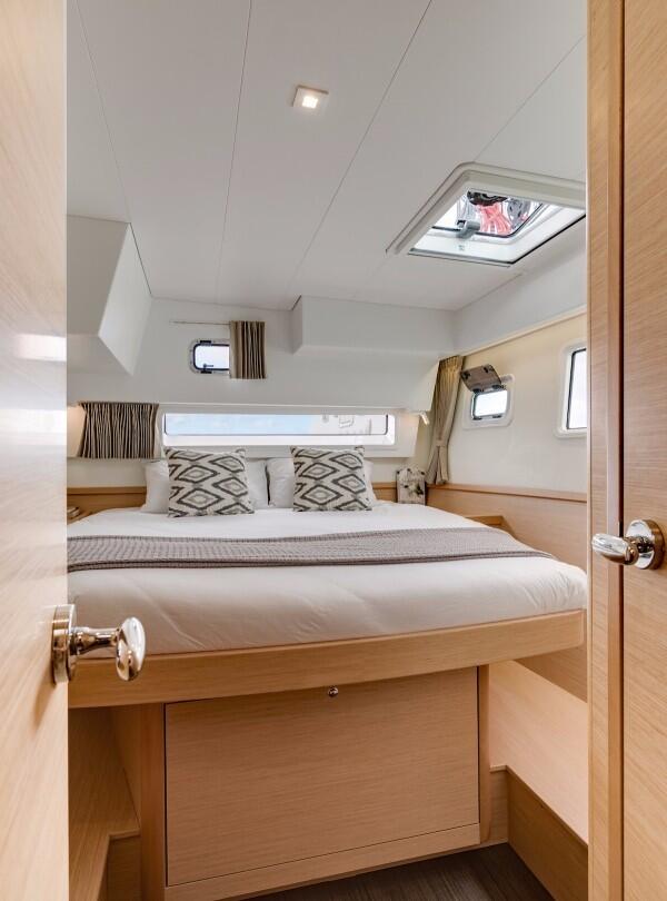 Lagoon 42 BIMINI