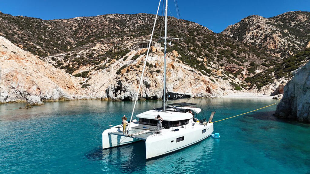 Lagoon 42 Aktis