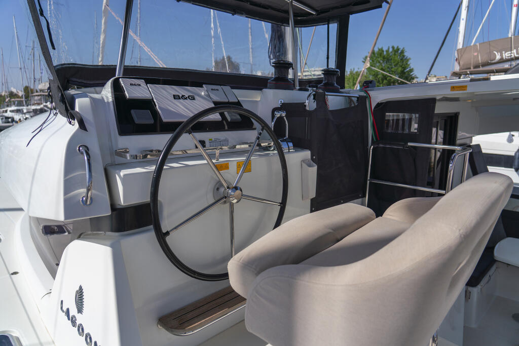 Lagoon 42 Karteria