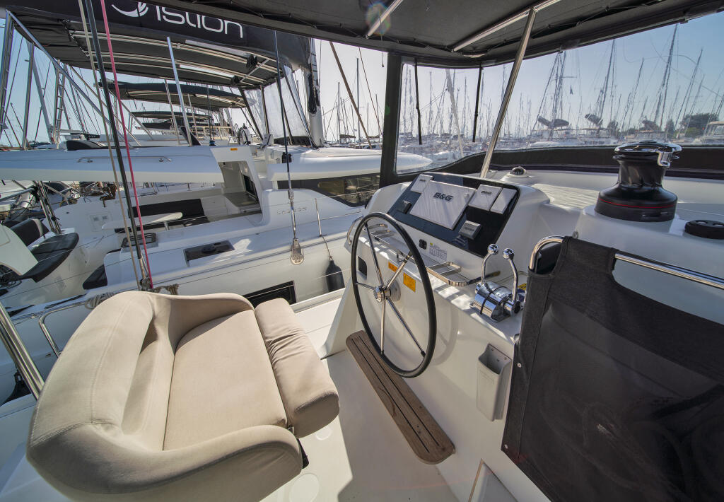 Lagoon 42 Karteria