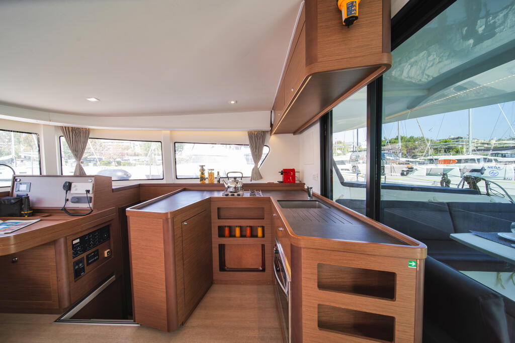 Lagoon 42 Karteria
