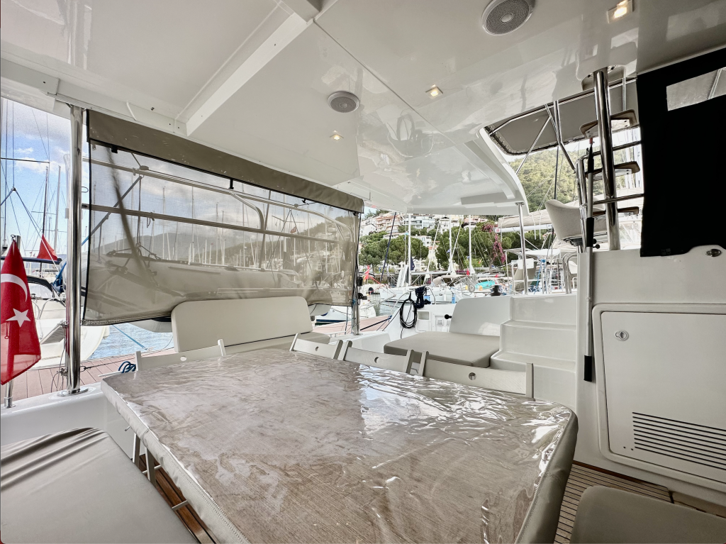 Lagoon 42 Sail Arcturus