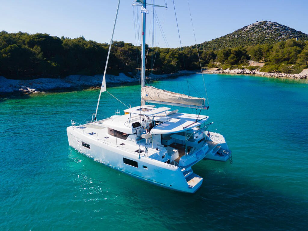 Lagoon 42 Serenity