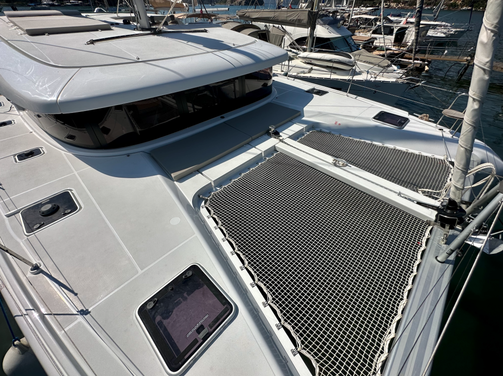 Lagoon 42 Sail Proteus