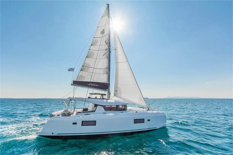 Lagoon 42 Marina III