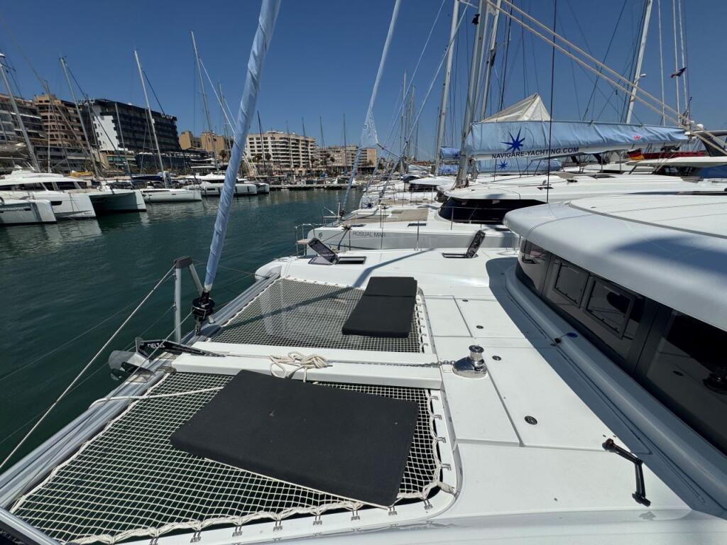 Lagoon 42 Valmy