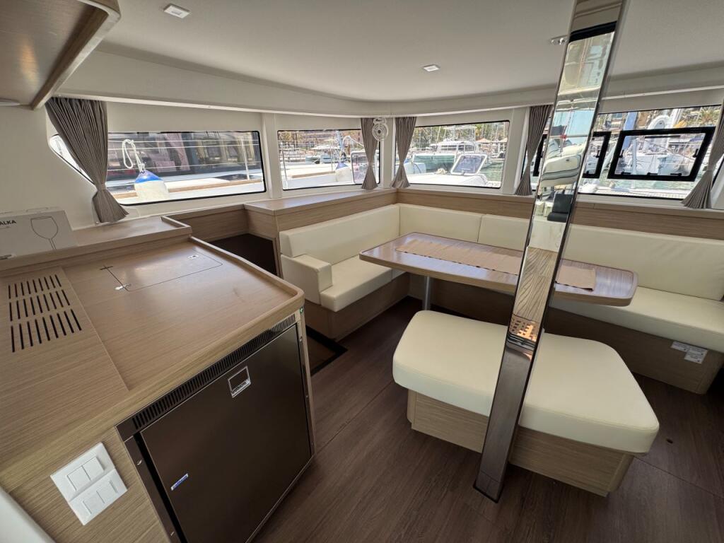 Lagoon 42 Valmy