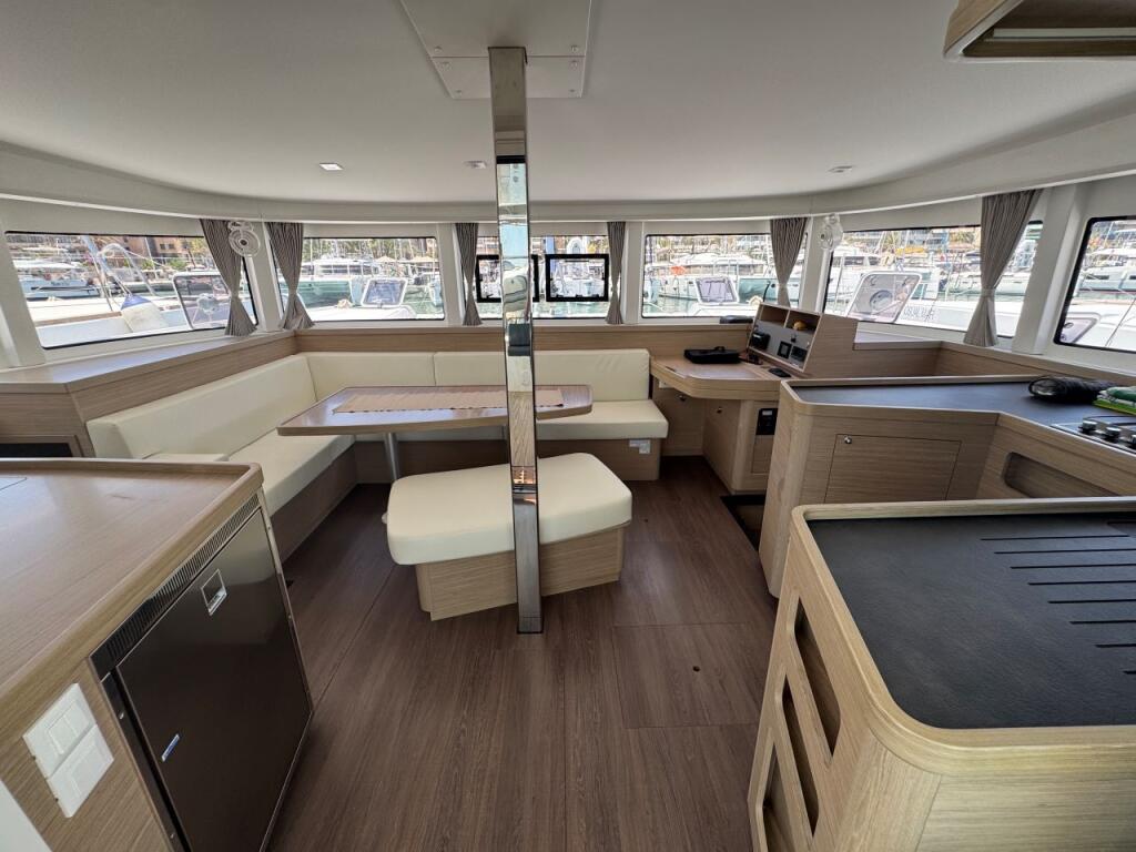 Lagoon 42 Valmy