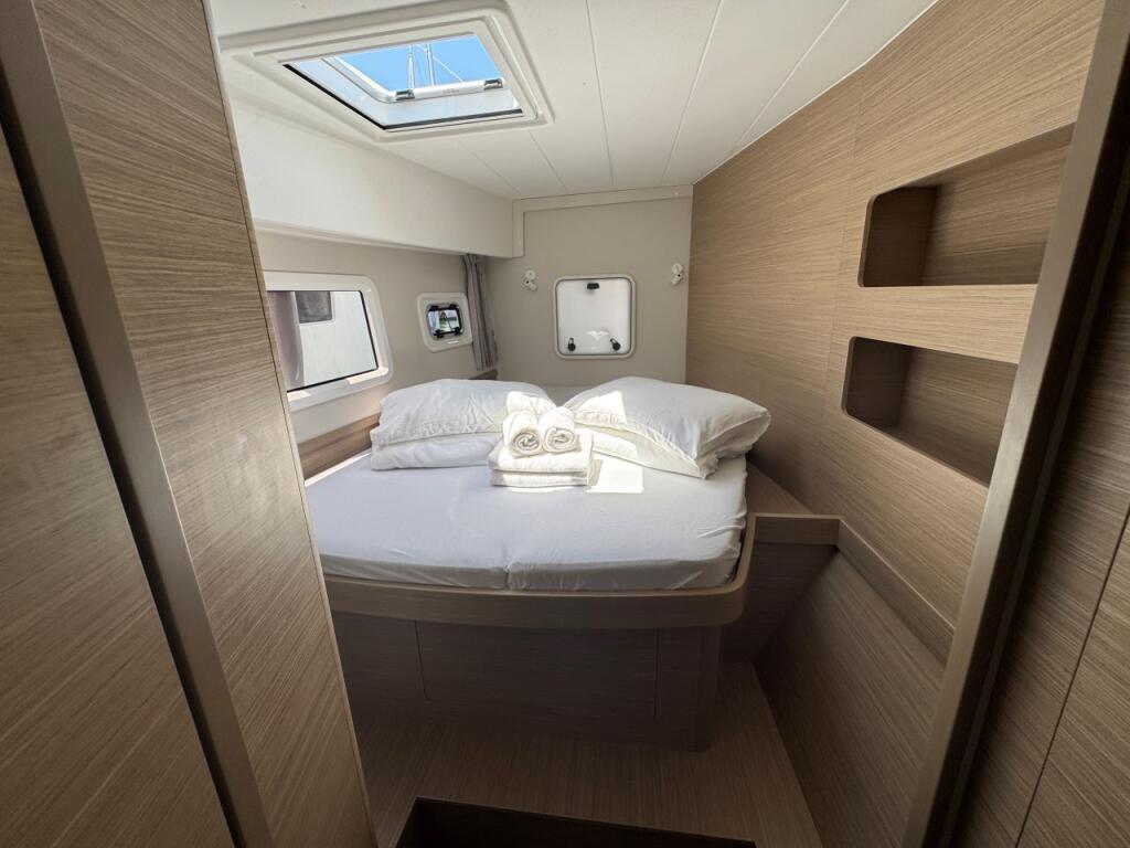Lagoon 42 Valmy