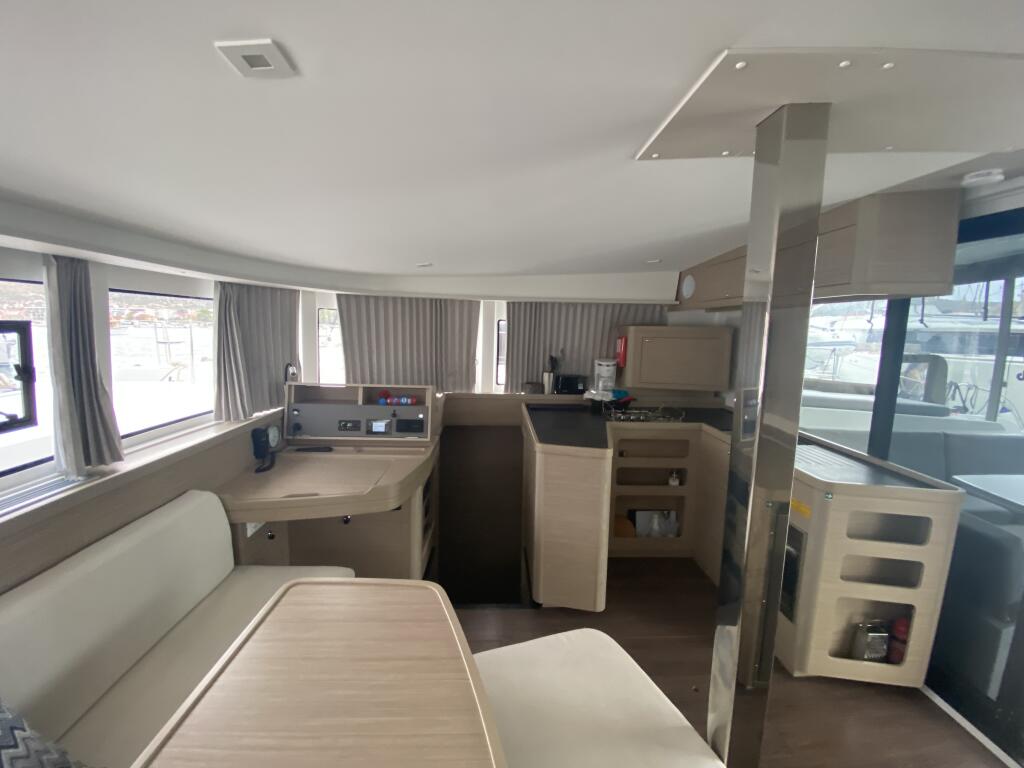 Lagoon 42 Brunhilde