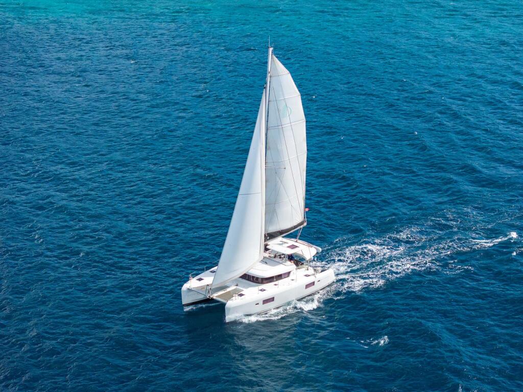 Lagoon 42 Arctic Fantasy II