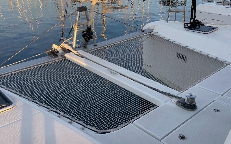 Lagoon 42 Double Trouble