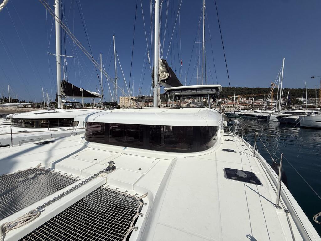 Lagoon 42 Tigeer Royale