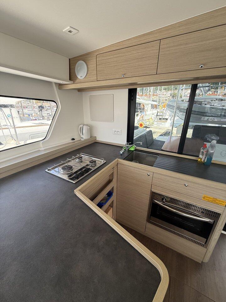 Lagoon 42 Tigeer Royale