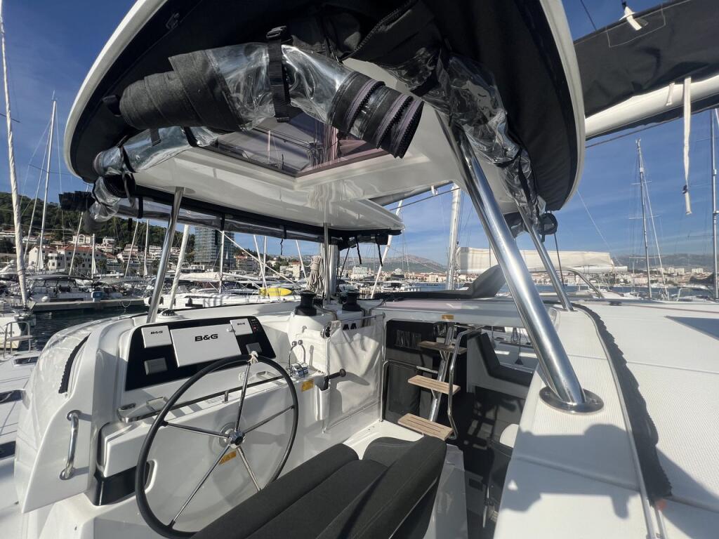 Lagoon 42 Adventure