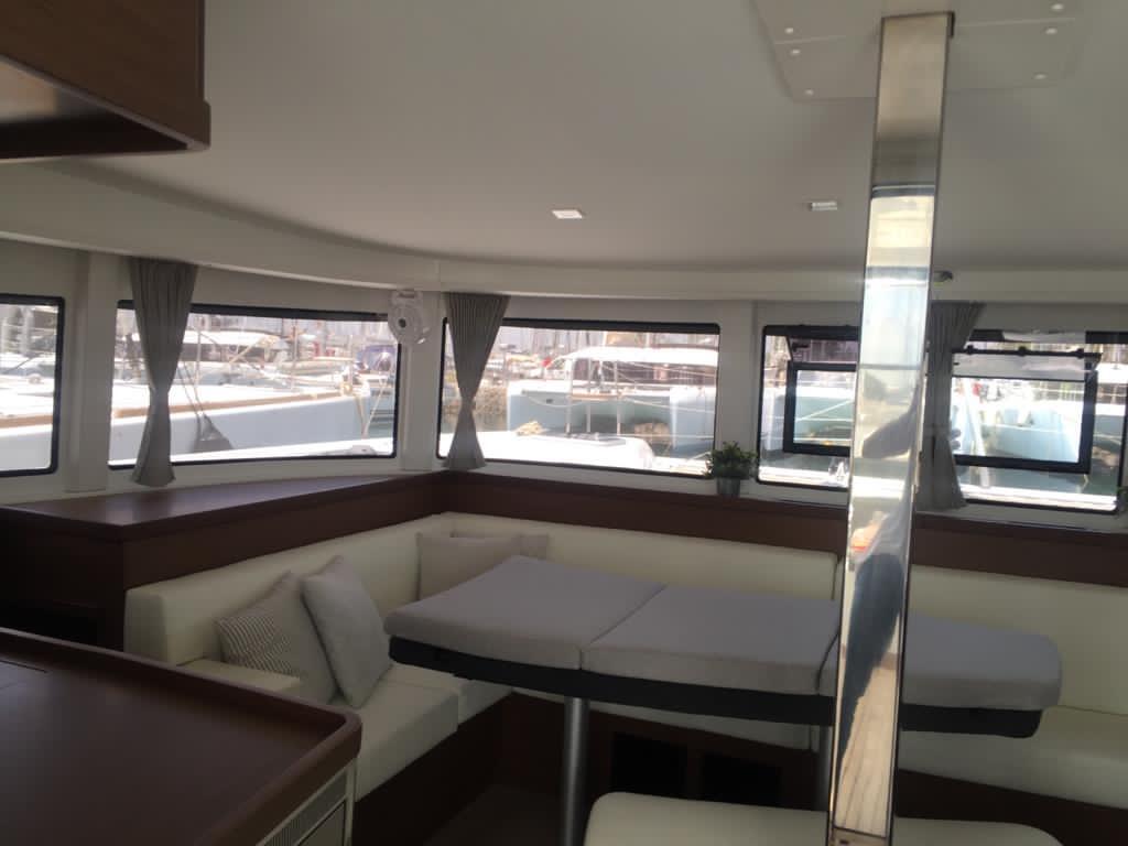 Lagoon 42 Freedom