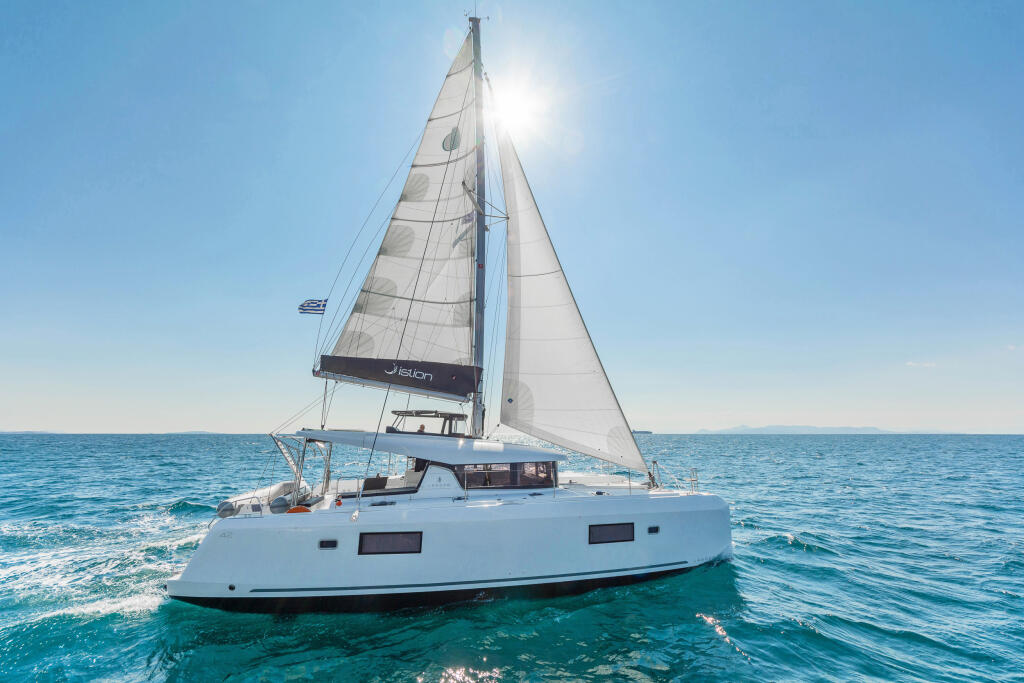 Lagoon 42 Marina IV