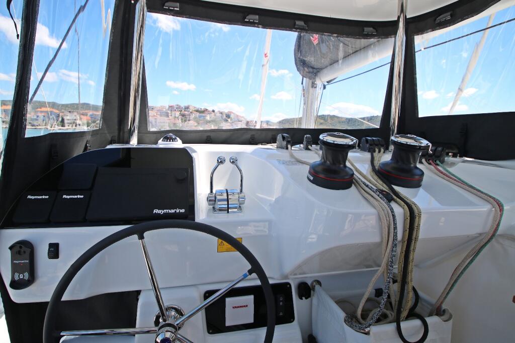 Lagoon 43 Solution