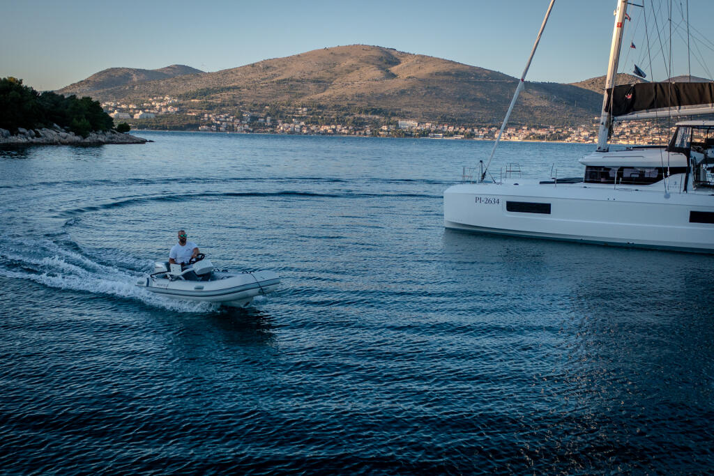 Lagoon 43 Fox