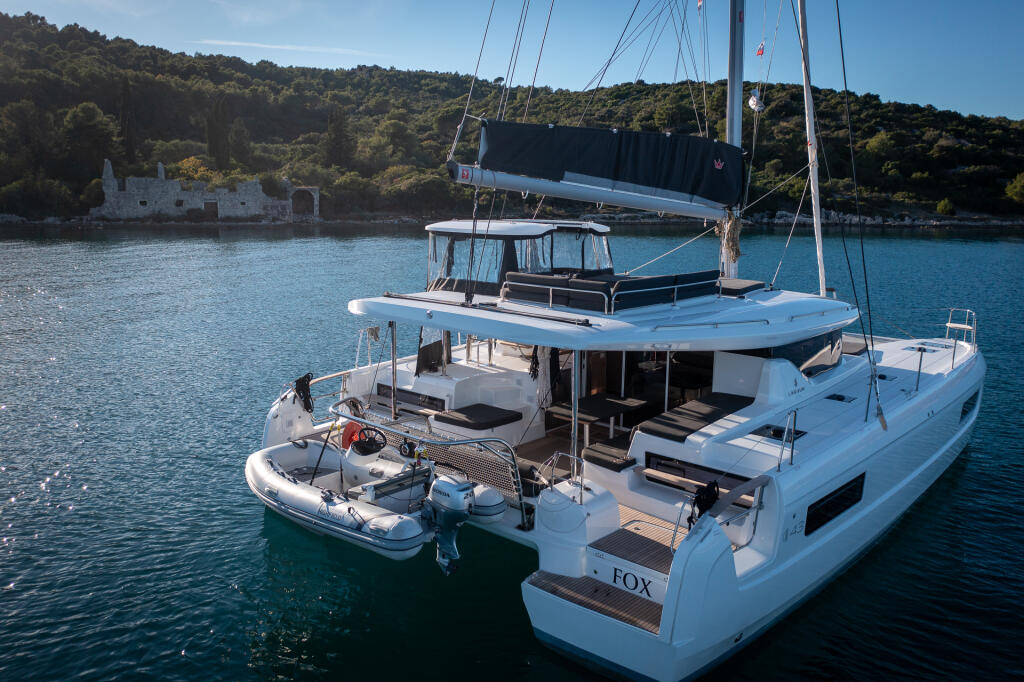 Lagoon 43 Fox