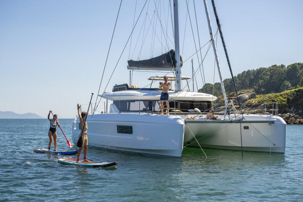 Lagoon 43 Cloud Dancer 2