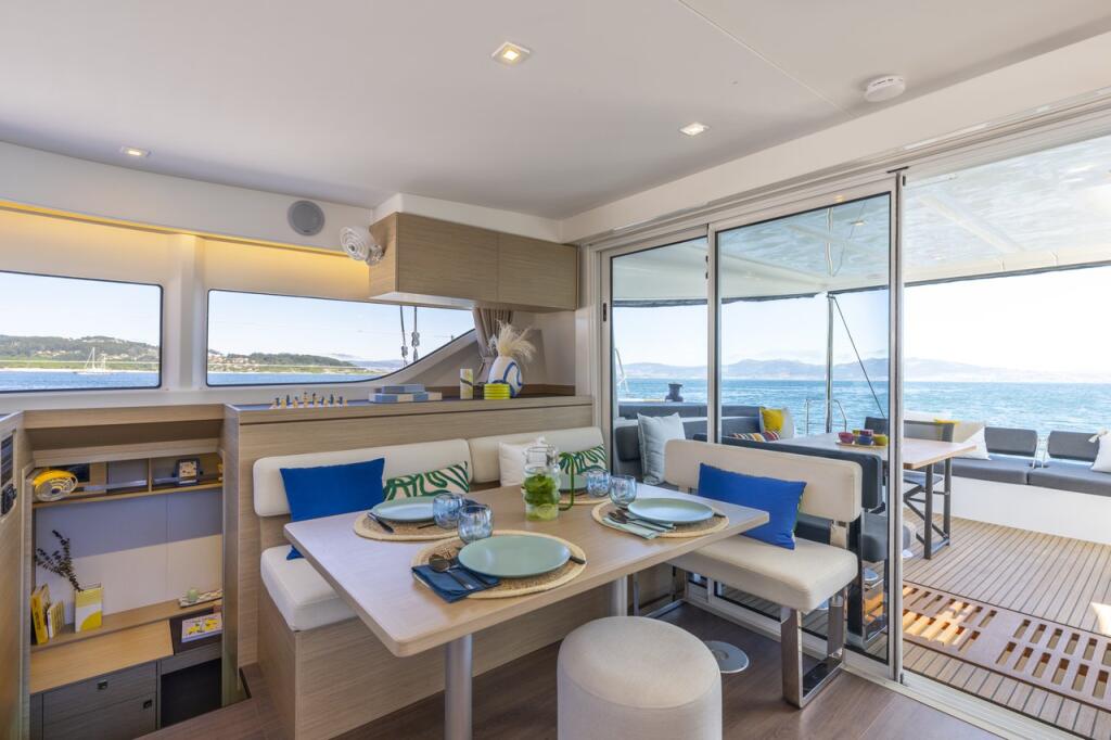 Lagoon 43 Cloud Dancer 2