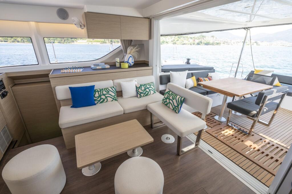 Lagoon 43 Cloud Dancer 2