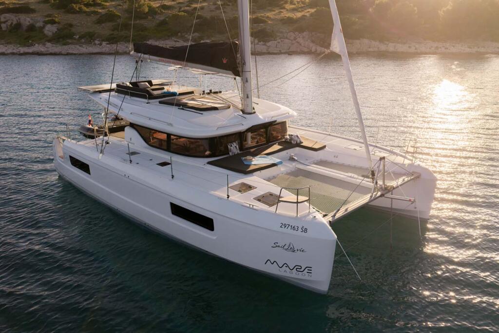 Lagoon 43 Sail la vie