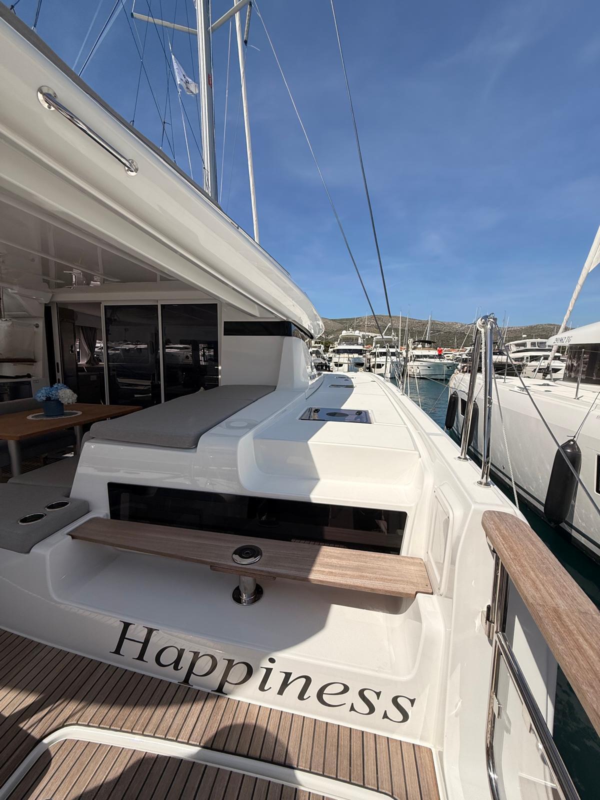 Lagoon 43 Happiness