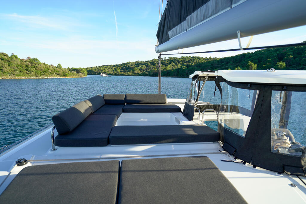 Lagoon 43 Happiness