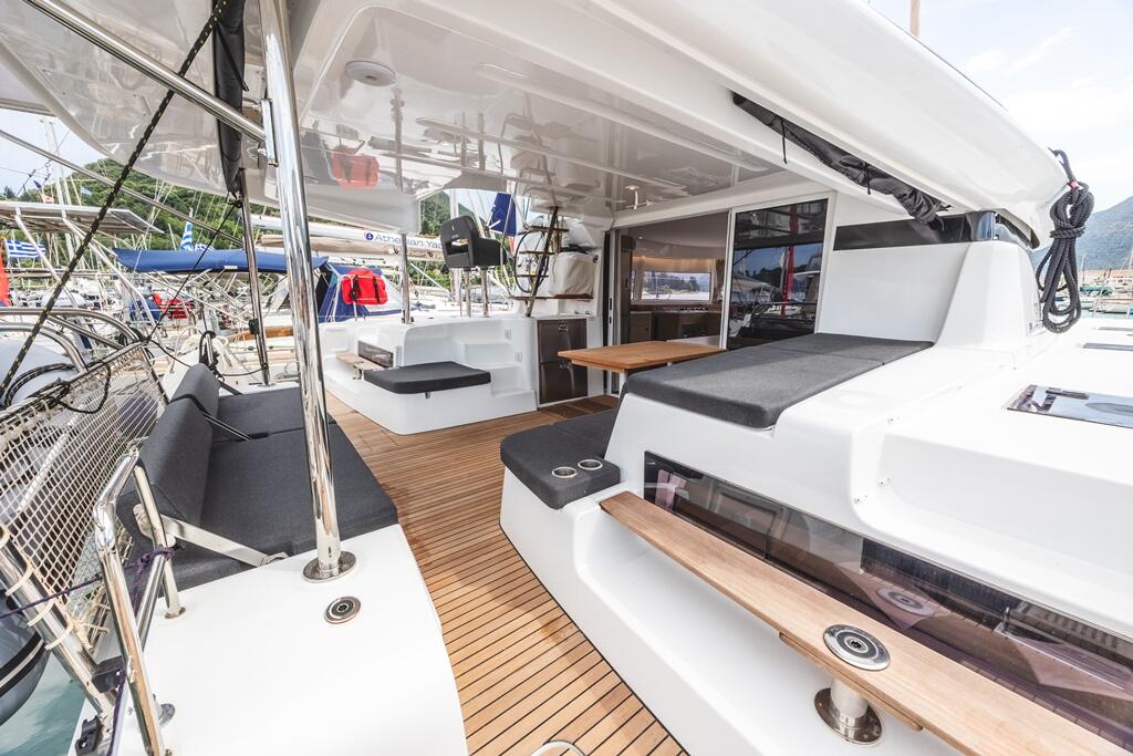Lagoon 43 Emerald