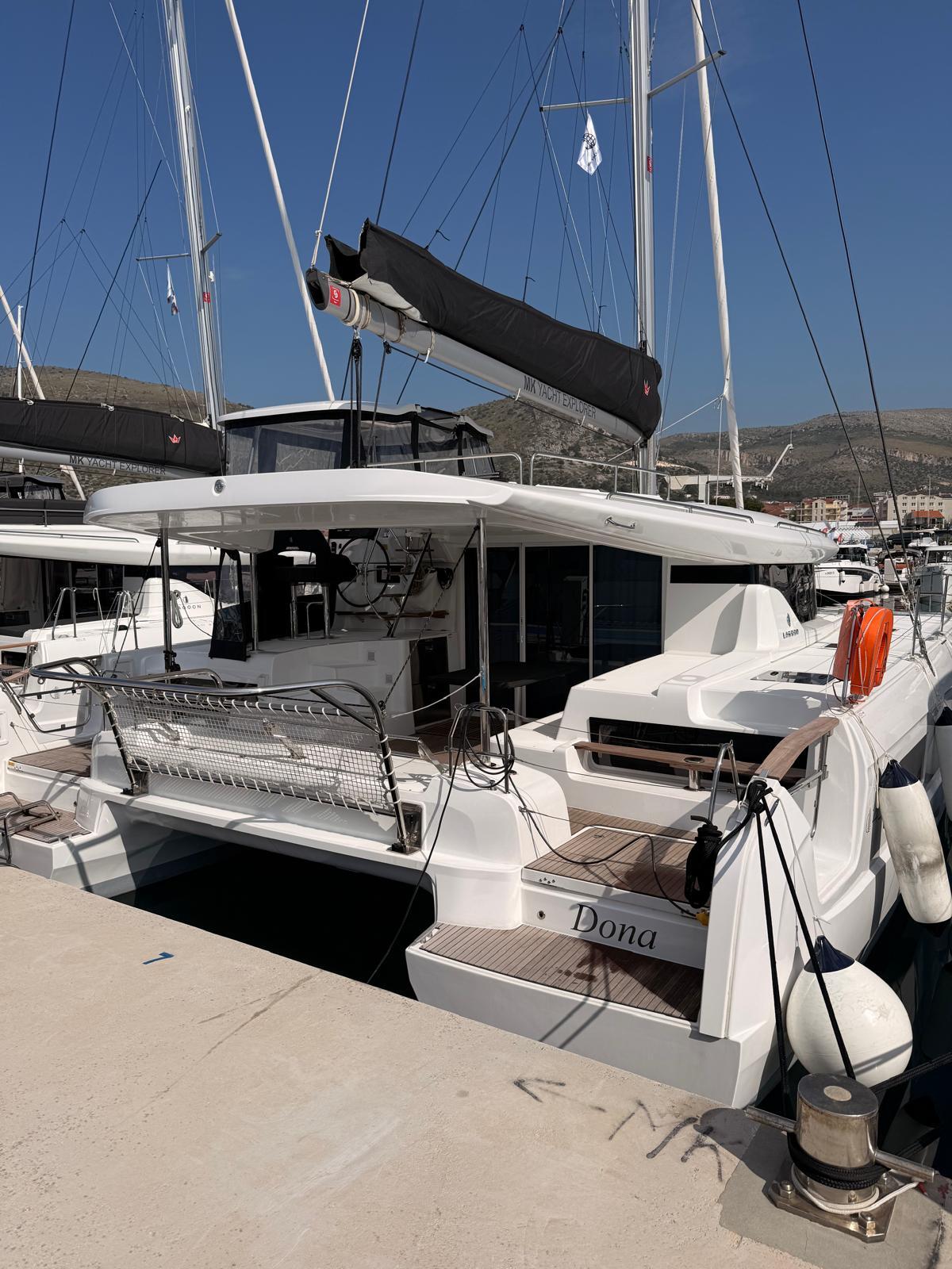Lagoon 43 Dona