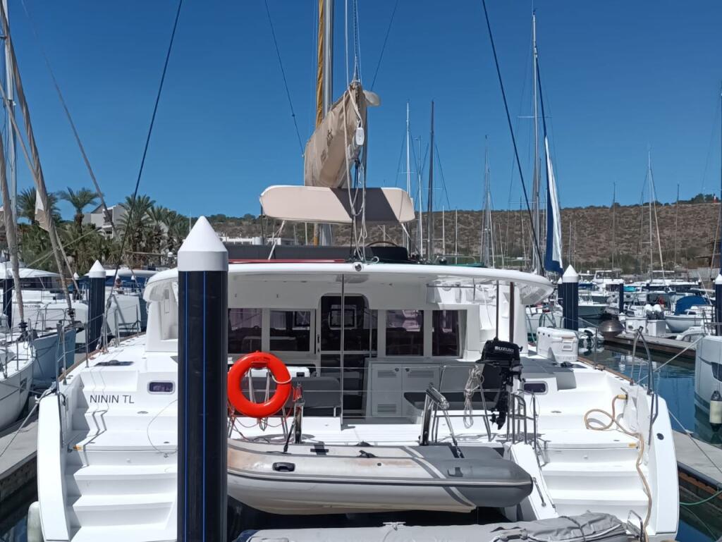 Lagoon 450 F NININ 