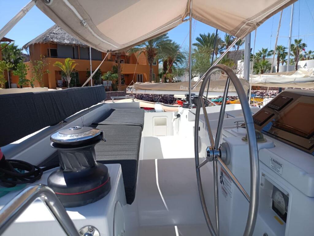 Lagoon 450 F NININ 