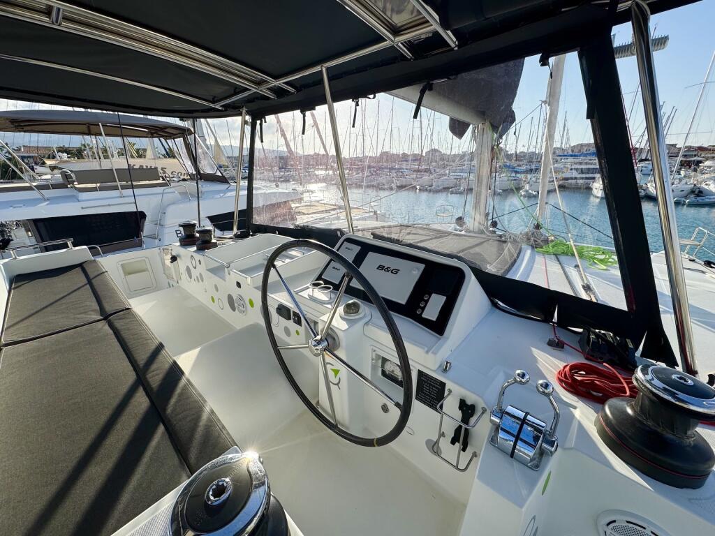 Lagoon 450 F EmoSEAon