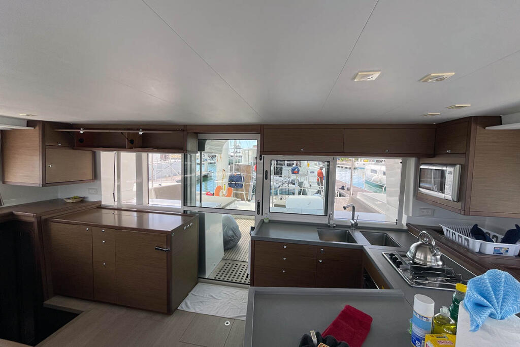 Lagoon 450 F Island Queen