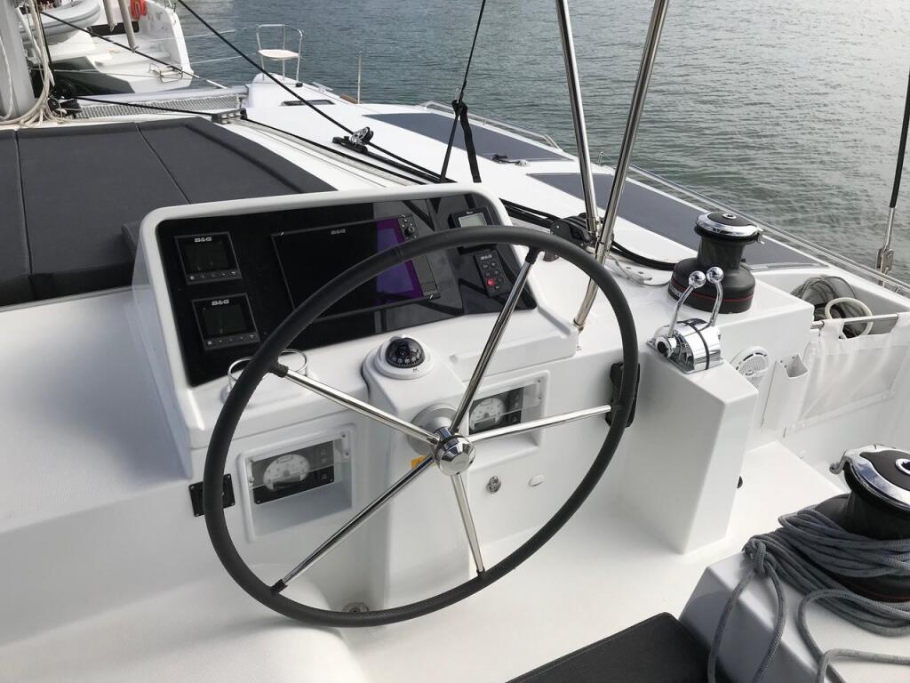 Lagoon 450 Fantasy