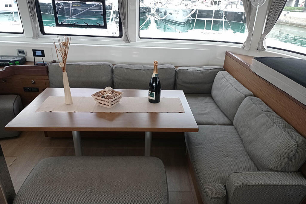 Lagoon 46 Genie