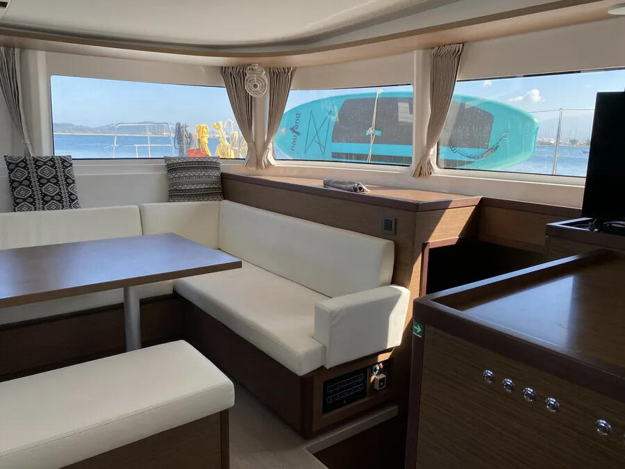 Lagoon 46 Sundowner