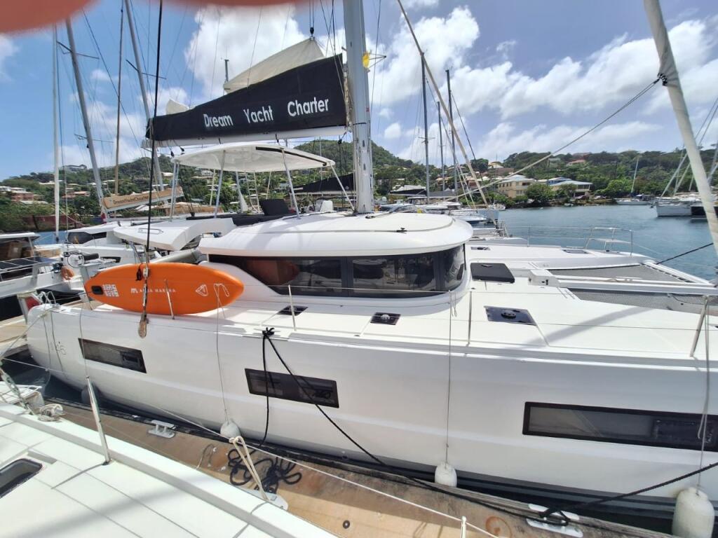 Lagoon 46 BOATYLICIOUS