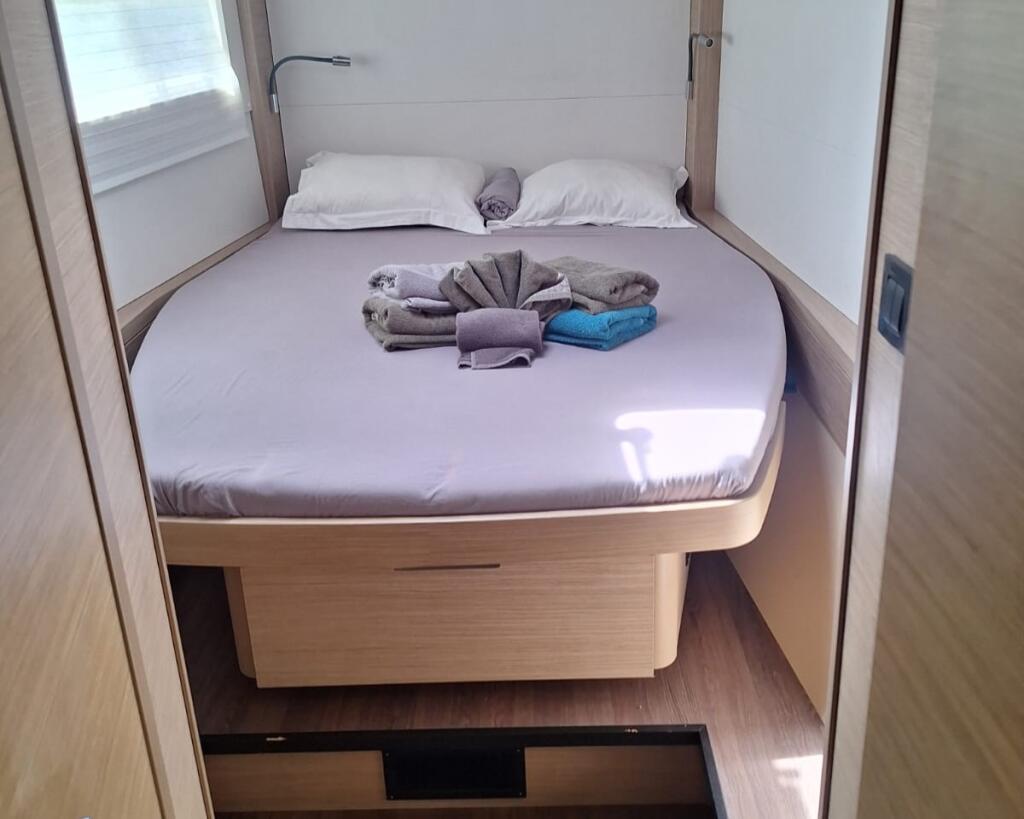 Lagoon 46 BOATYLICIOUS