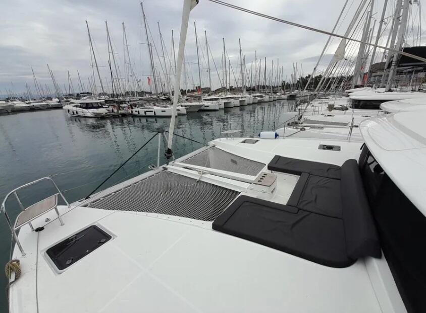 Lagoon 46 Thalasea