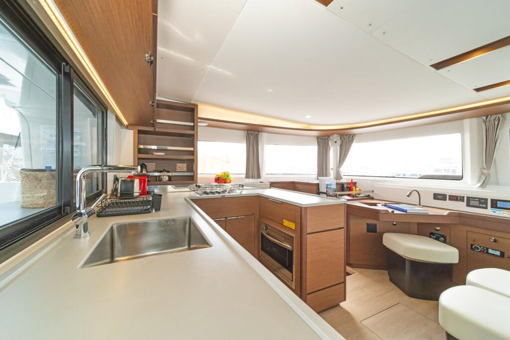 Lagoon 46 Nefeli
