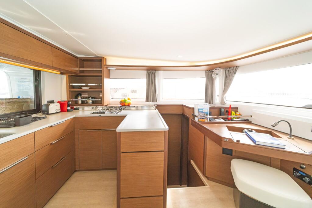 Lagoon 46 Nefeli