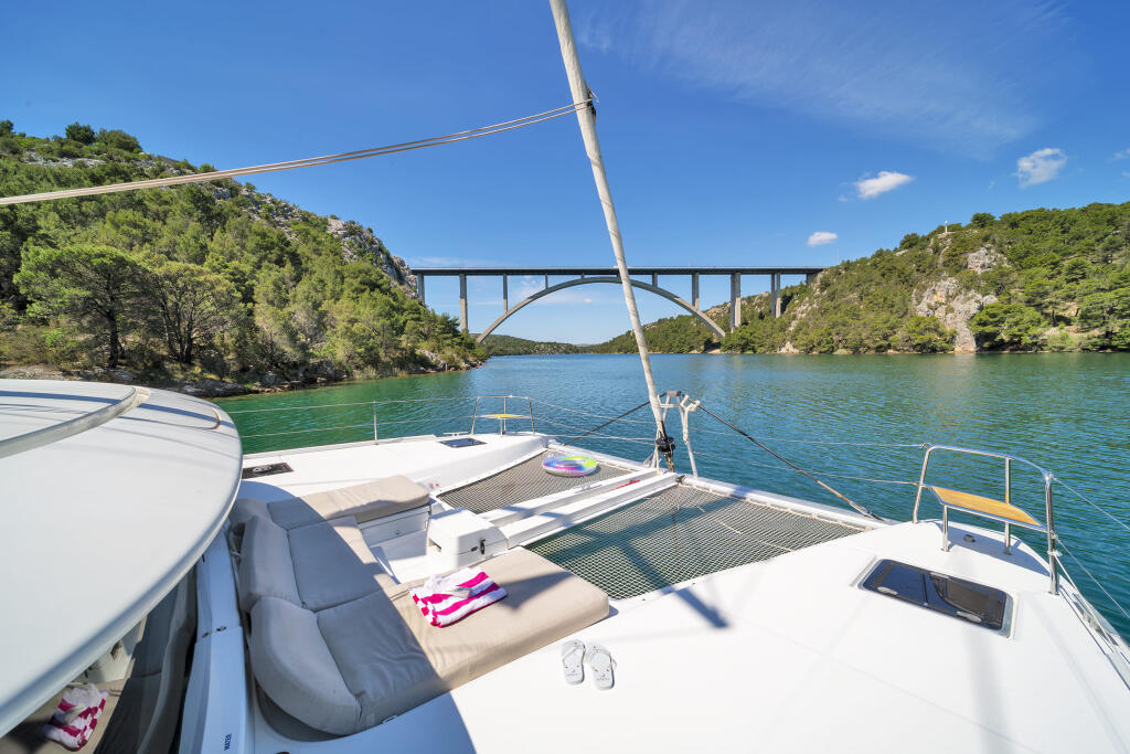 Lagoon 46 White Pearl