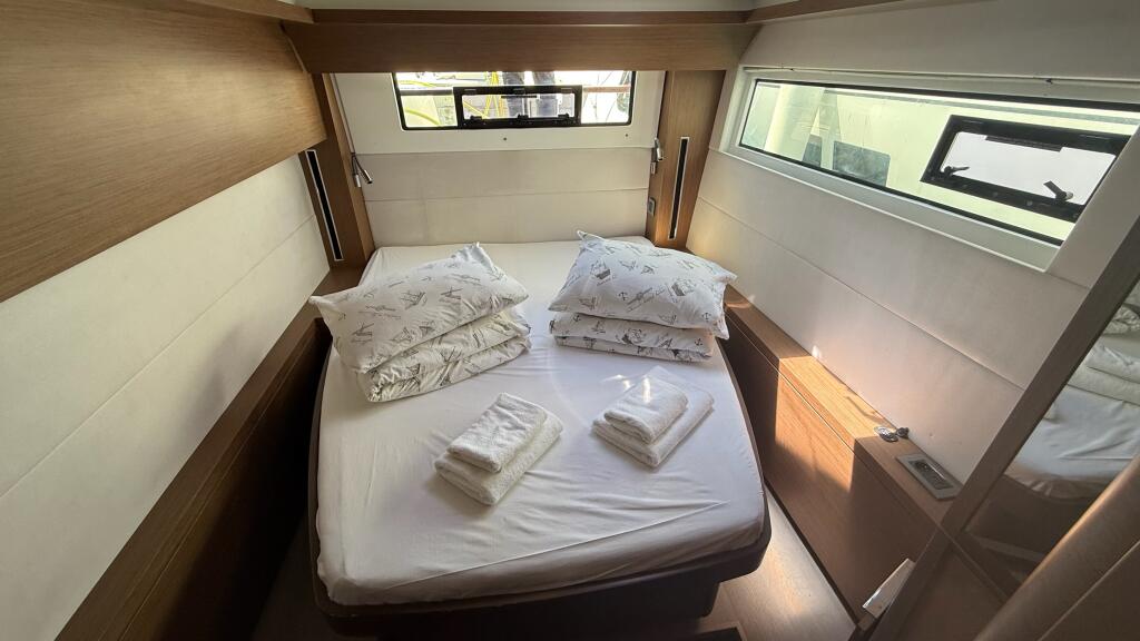 Lagoon 50 Sail La Vie