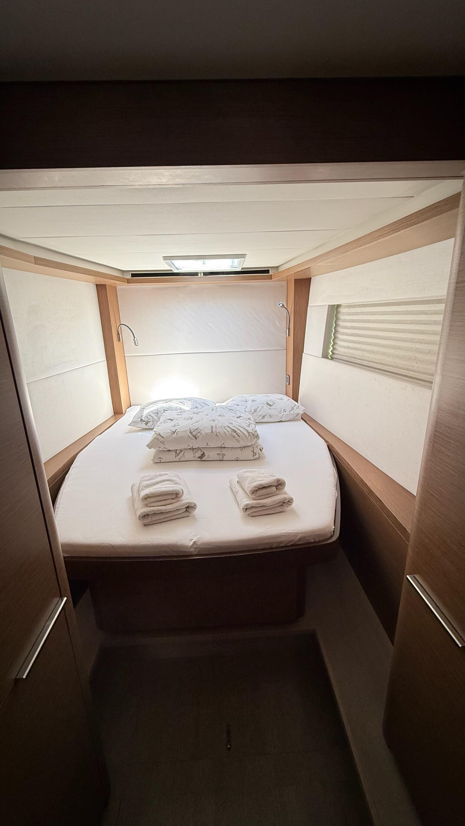 Lagoon 50 Sail La Vie
